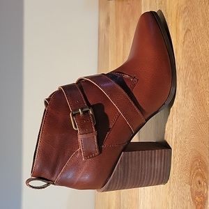 Nine West Brown Leather Bootie 7.5 M